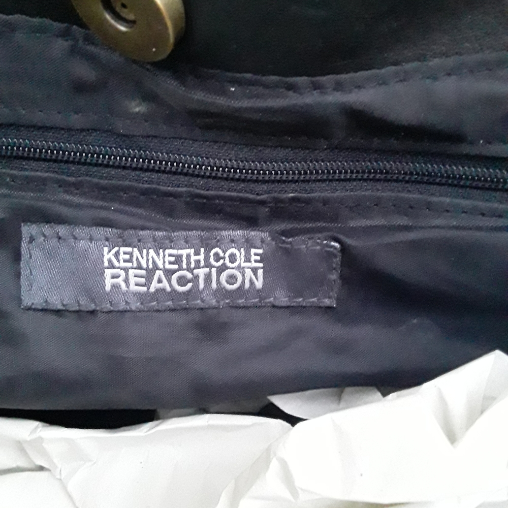 Kenneth Cole Reaction Black Leather Large Hobo Bag studded - Picture 4 of 4